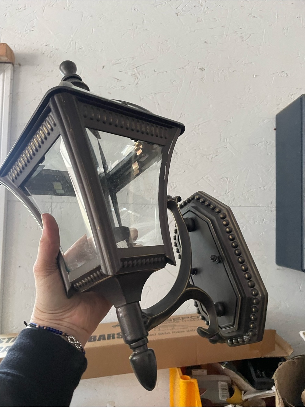 Classic Outdoor Wall Lantern in Oil-Rubbed Bronze - Picture 2 of 3